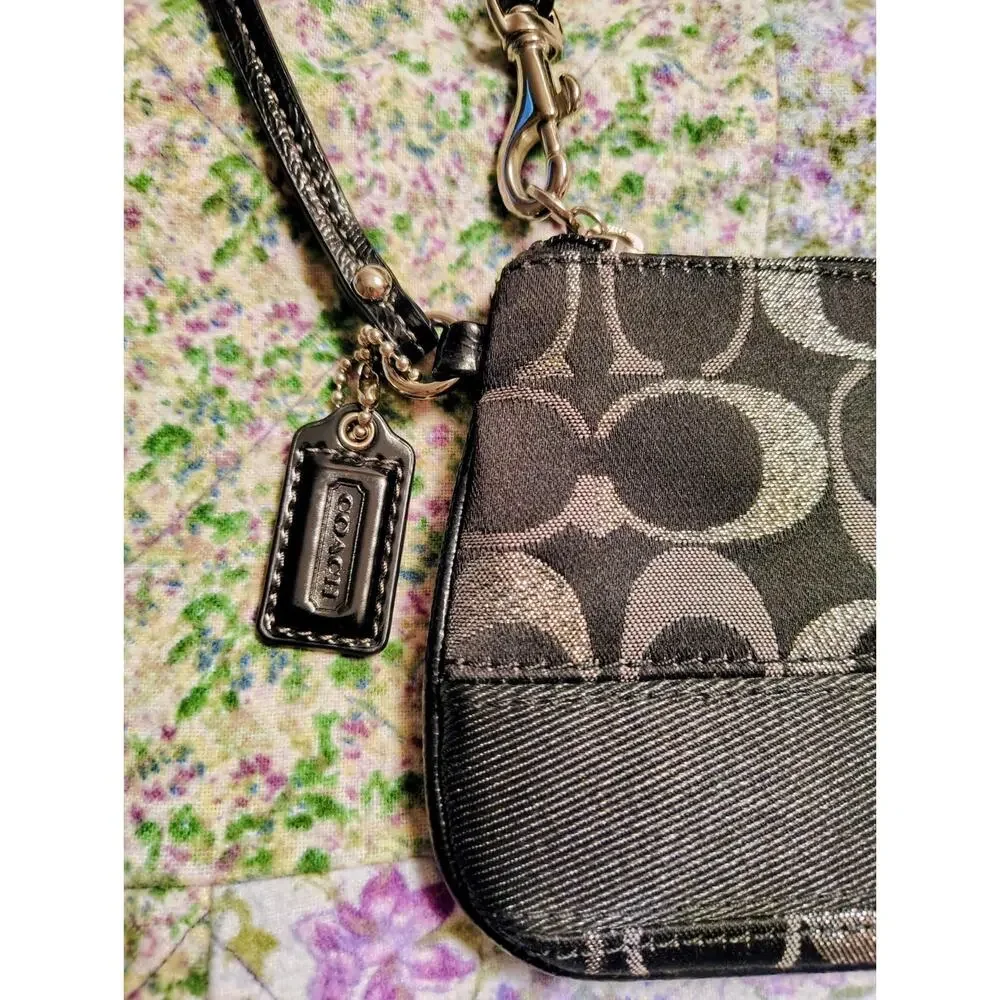Coach nwot black